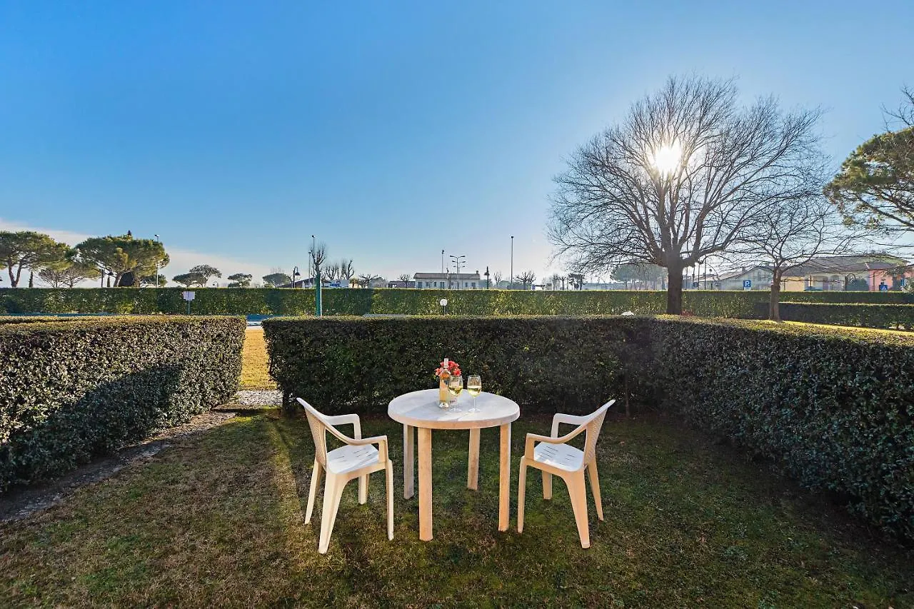 I Mosaici Apartments By Wonderful Italy Sirmione 0*,
