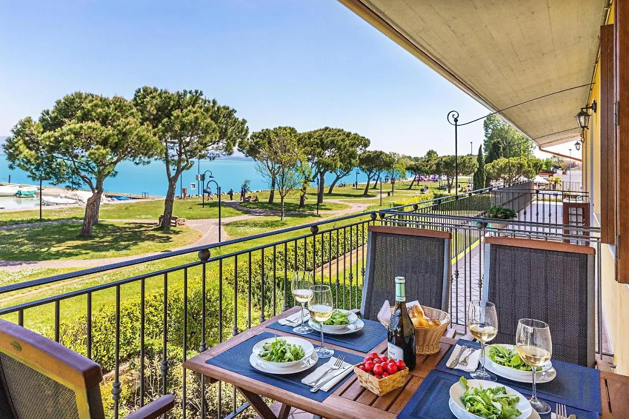 I Mosaici Apartments By Wonderful Italy Sirmione