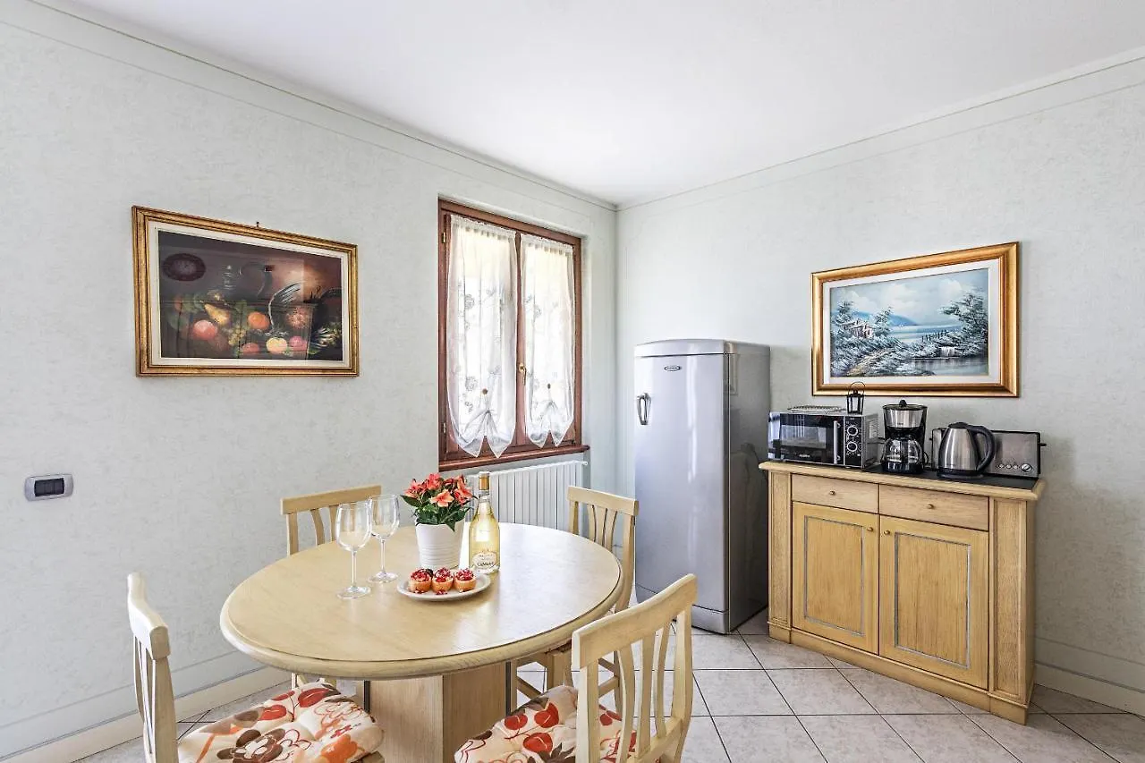 I Mosaici Apartments By Wonderful Italy Sirmione