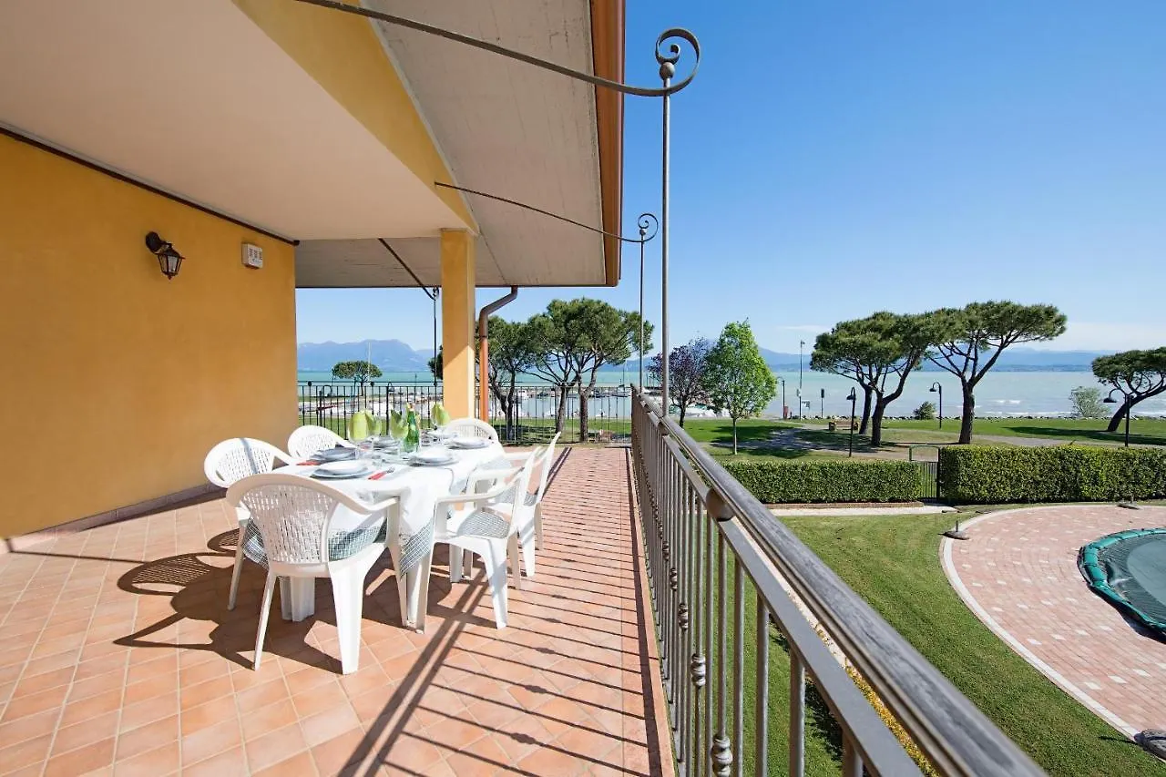 I Mosaici Apartments By Wonderful Italy Sirmione Italien
