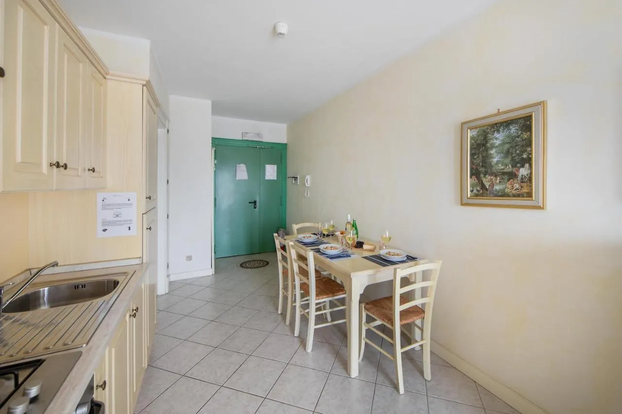 I Mosaici Apartments By Wonderful Italy Sirmione Italien
